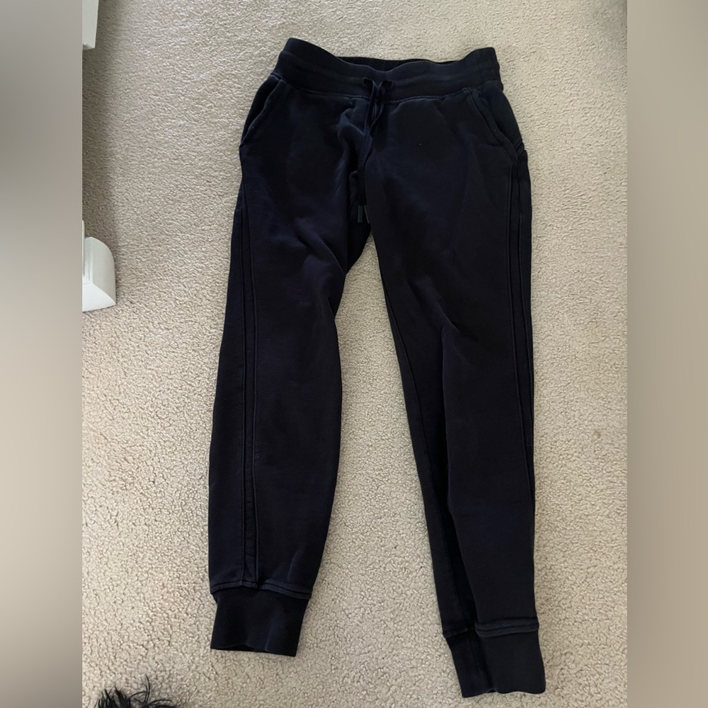 Lululemon joggers